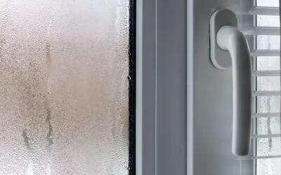 ¿Por qué sucede la condensación en las ventanas?
